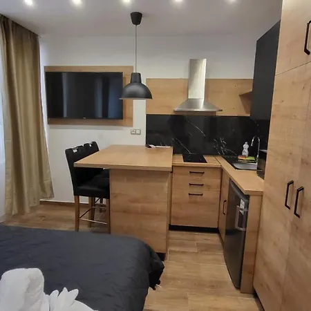 Imperial Residences East דירה רייקה