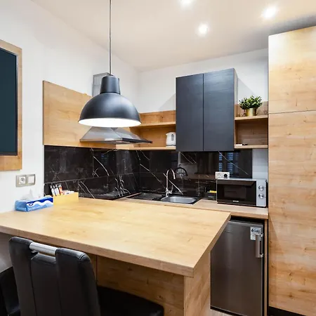 Imperial Residences East *