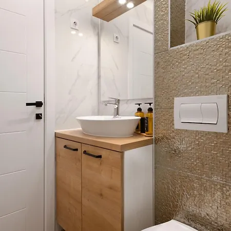 Imperial Residences East * غييكا