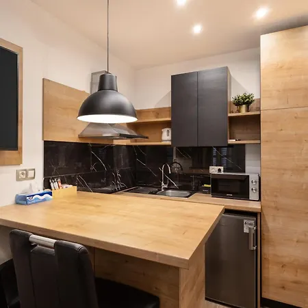 Imperial Residences East * غييكا