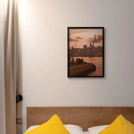 Imperial Residences East