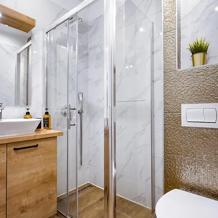 Imperial Residences East *