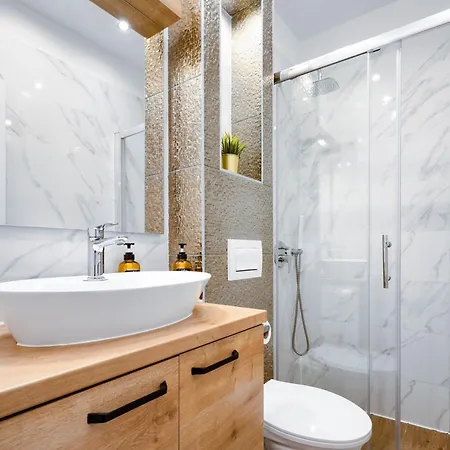 شقة Imperial Residences East *